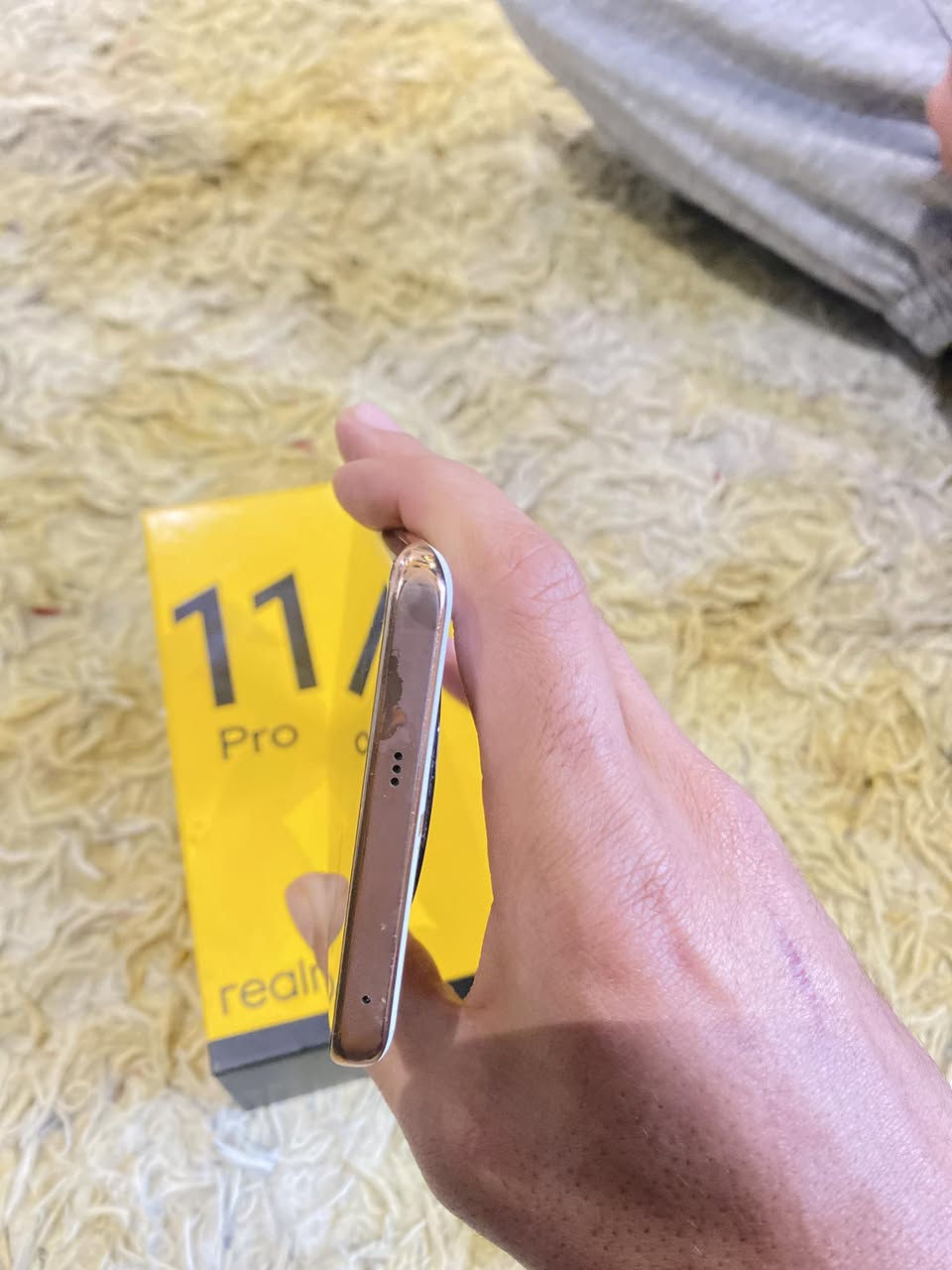 ريلمي 11 برو   Realme 11 Pro 5G
مستعمل بيع او مراوس بـ ايفون
موصفات الجهاز : 
الشاشة: 6.7 بوصة - 120 هرتز - AMOLED
الذاكرة:  256جيجابايت 
الرام:8+8جيجابايت
الكاميرا: 200 + 8 + 2 ميجابكسل
البطارية: 5000 مللي أمبير -67 واط
المعالج: Mediatek Dimensity 7050 

للتواصل ***********
