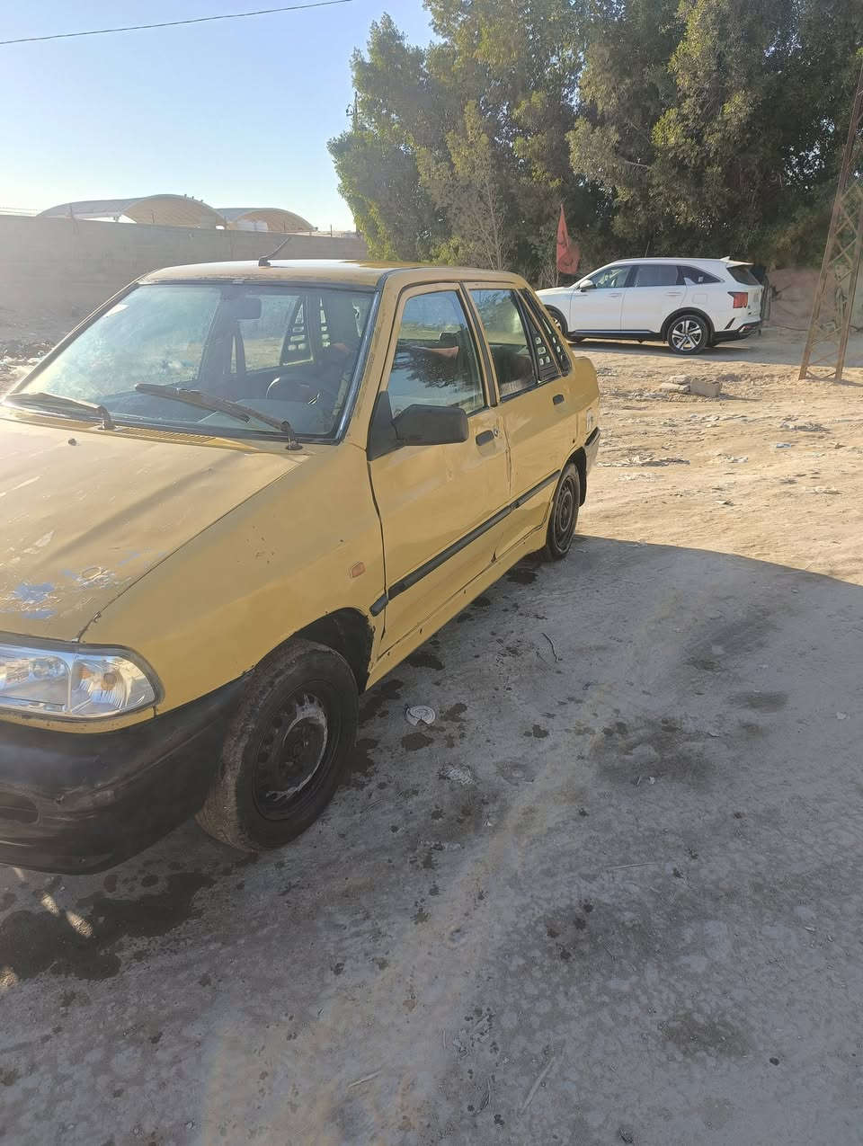 سلام عليكم
 سايبه للبيع موديل 11 جاهزه وكبل لشارع مداور ثاني يوم اواجهك وي راعيه مالت واحد عله باب السعر 15$ لتواصل اتصل عل ***********
