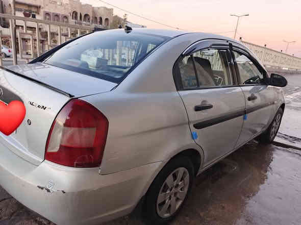 سلام عليكم 
اكسنت موديل 2009 خليجي 
بيها تقحيل ونصبغت عام 
فول اتوماتيك 
كير محرك 16 جديده 
تبريد شغل رقم انكليزي هزه جديده 
شاري يتصل 
***********
سعر على اتصال
