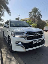 لاندكروز 2021 بحريني  كراند تورنك فول مواصفات  مكفولة من الخدش والصبغ ...