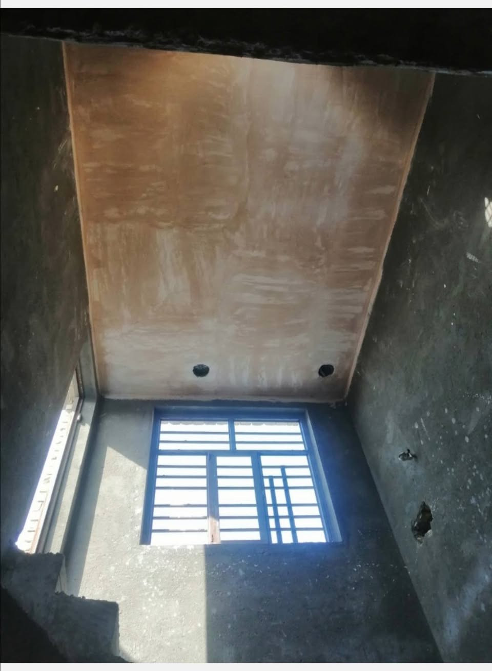 خلفه لبخ جراره سقل وجص وعمل واجهات ترايش وتقطيع عمل درجه اولئ والتزم بل عمل ***********
