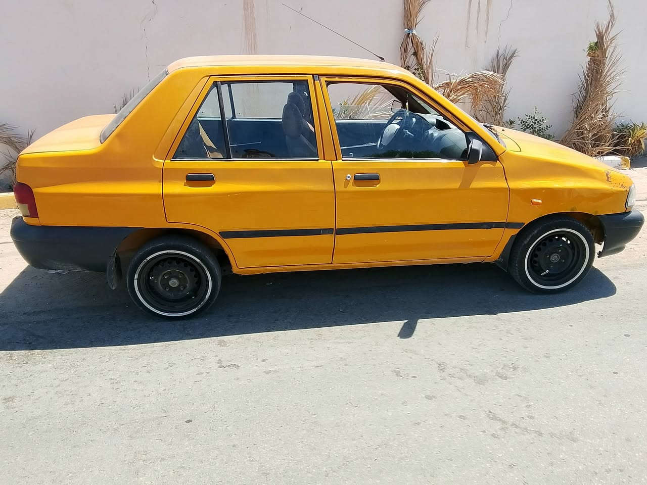 موديل 18مكينه كير خير من الله حداديه جديده تخم تاير تبريد شاد منضومه كامله بس اكو بوري مزروف سنويه 28بسمي مداور ثاني يوم مشروع وطني مصفره هيئه وغرامات السعر 38وبيه مجال قليل مكان السياره كربلاء طويريج رقم التلفون ***********

