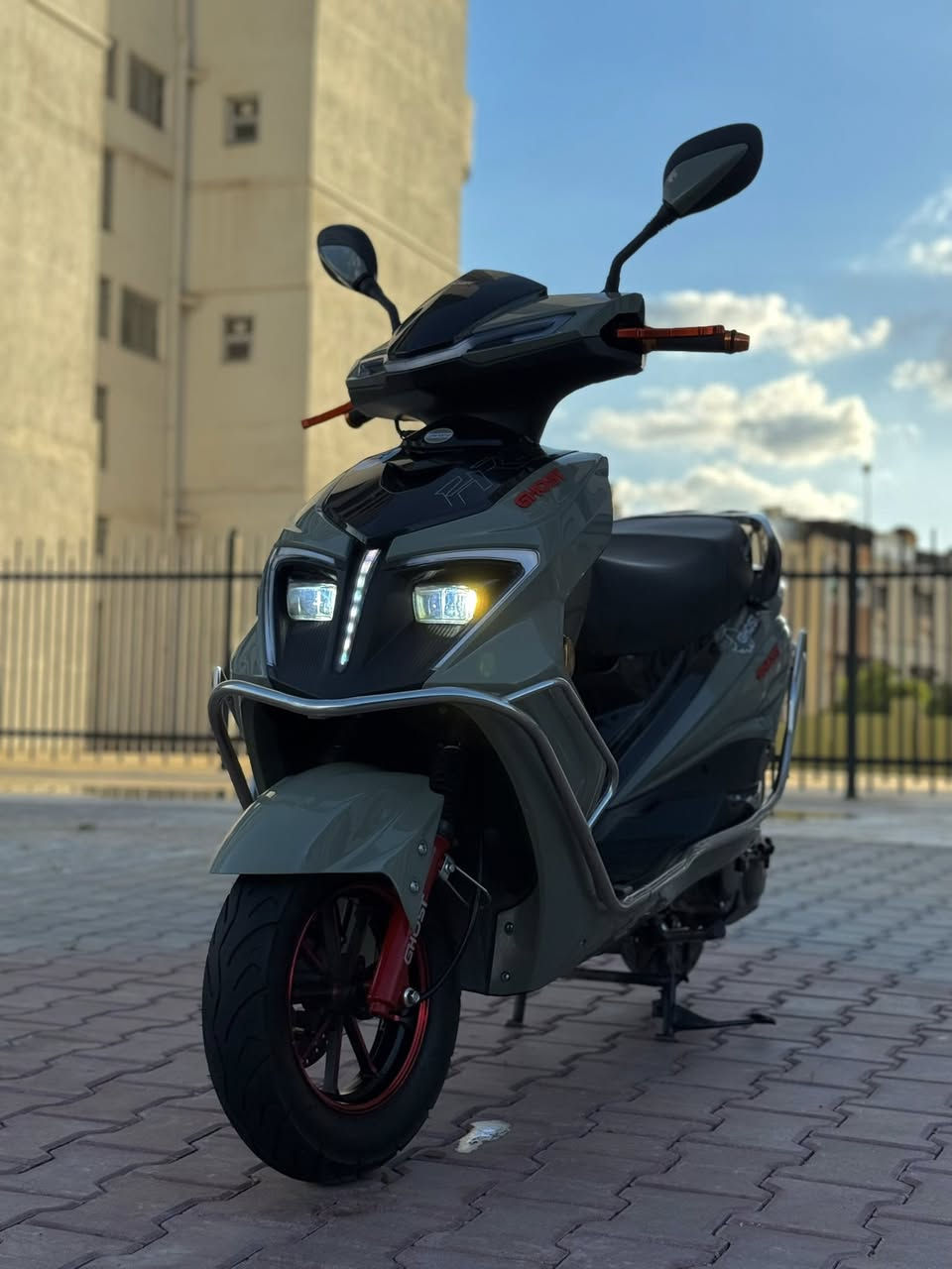 للبيع ماكس بومه فول مواصفات
موديل 2025 بعد جديد ماشي كلش قليل 
برغي مامفتوح بشرط فحص 10 فيتر 
سويجات 2 كنترول 2 لوك  ابو درع 
مستخدم قليل بعد بل كارتون 
محرك ياباني دبل واحد شرط 
سعر ۸٥٠ الف بي مجال 

شراي خابرني (( ٠۷۷٠٦٤۹٤٤۲٥ ))


**إذا كنت صاحب هذا الإعلان وتريد حذفه لأي سبب، رجاءا أرسل رسالة إلى الدعم الفني**