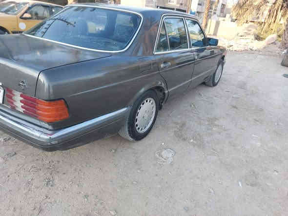 السلام عليكم مارسدس موديل 91 محور بطه 2500 مكينه خير من الله لا تنقيص ولا تبخير تايرات جدد كهربائيات كلها شغاله رقم بغداد سنويه جديده بسمي السعر 55 وبيها مجال مكاني بغداد  ***********
