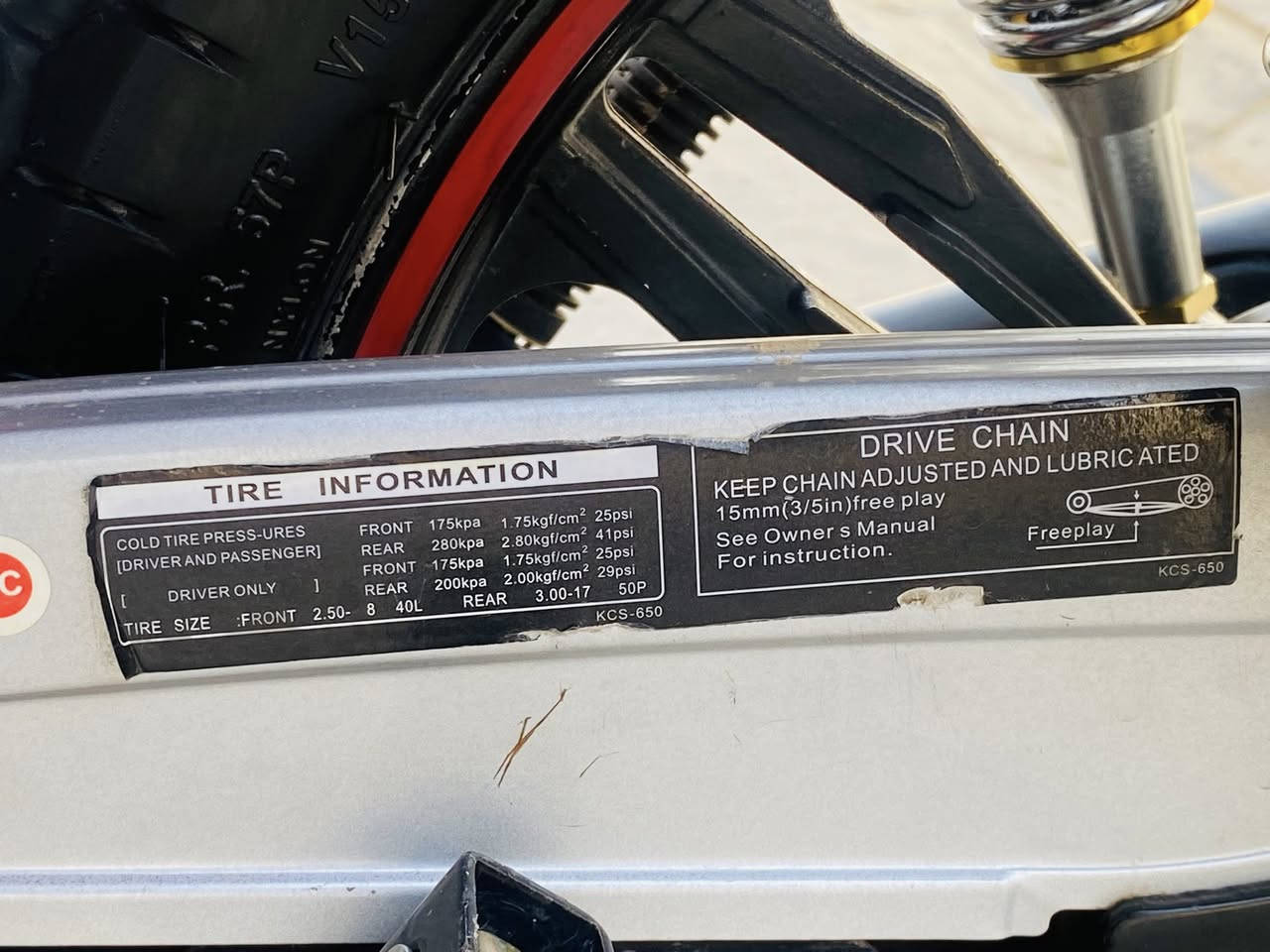 سلام عليكم للبيع كاڤير ايراني اصل بعده صفر محرك برغي منه ممفتوح نضافه فولل ماطور كله بلادي محرك 200ccكهربائيات كله شغال اي نقص مابي شراي خابرني هاذه رقمي ***********واتساب موجود!
