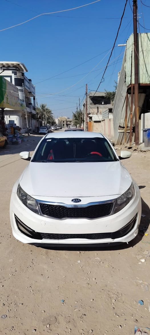 السلام عليكم.. كيا أوبتما  موديل 2011 خليجي فول مواصفات عدا الفتحه محرك 2000مكفوله من التبديل +كير كفاله وضع الشركه كفاله عامه من الصبغ والبارد  تبريد قطعتين    السعر 122 بيها مجال رقم أربيل العنوان الديوانيه    ***********
