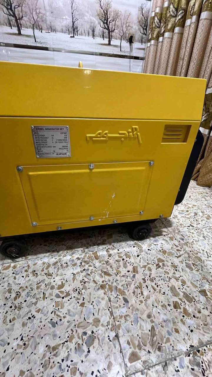 مولده كيبور اصليه حجم 7000 ملف نحاس مستعمل فقط اسبوع وشرط برغير مامفتوح منها ودهن الشركه لحد لان بيها 25انبير 800 وبيها مجال بصيط عنوان النجف مقابيل قرية الغدير رقم *********** النجف, العراق
