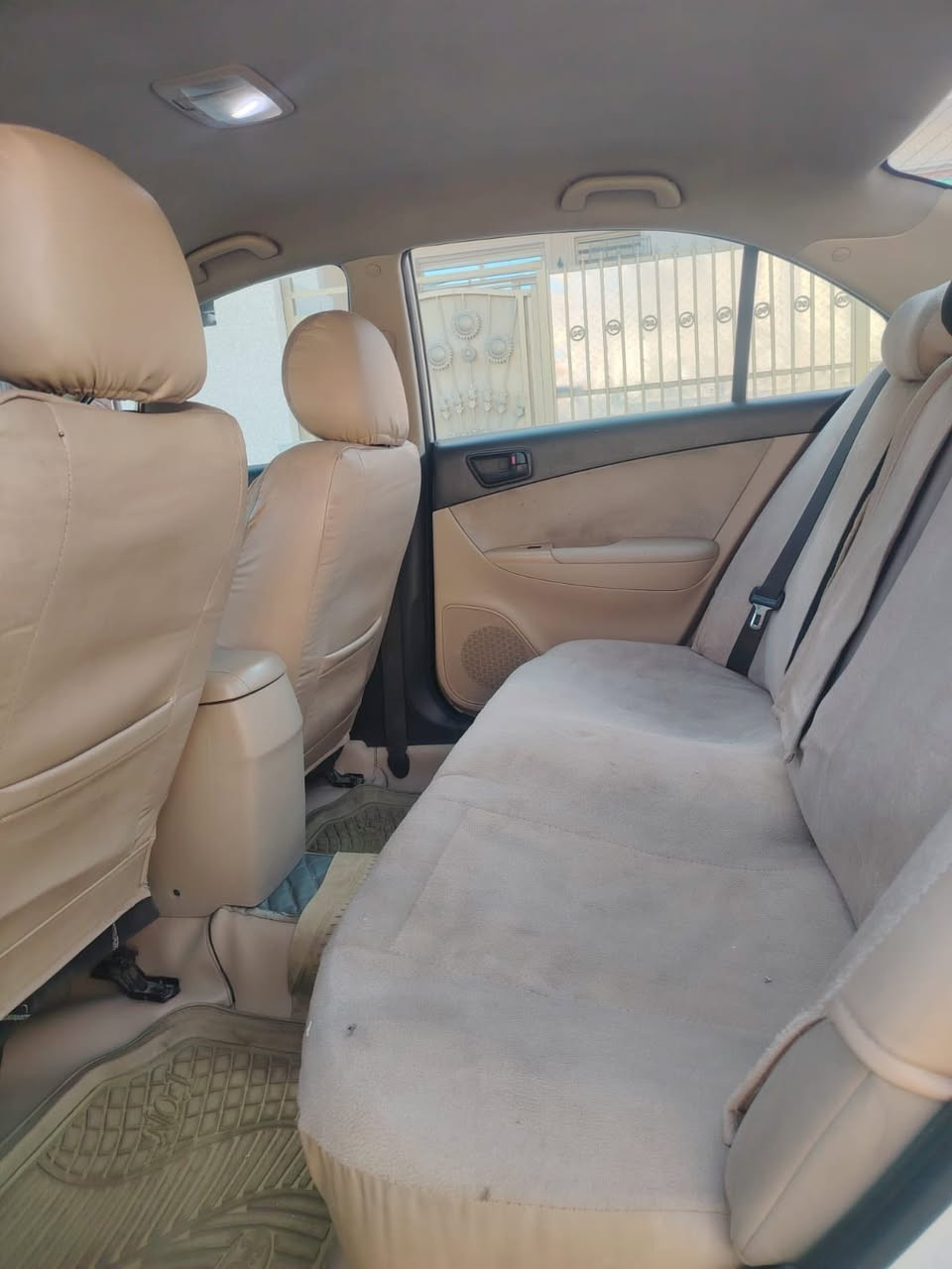 لسلام علیکم سونات2010 وارد أمريكي
حادث دعامیه امامیه فقط 
فول من عده الفتحه 
رقم سلیمانیه 
مکان السیاره بغداد 
تحویل ثاني يوم السعر 123 رقم الهاتف
***********
