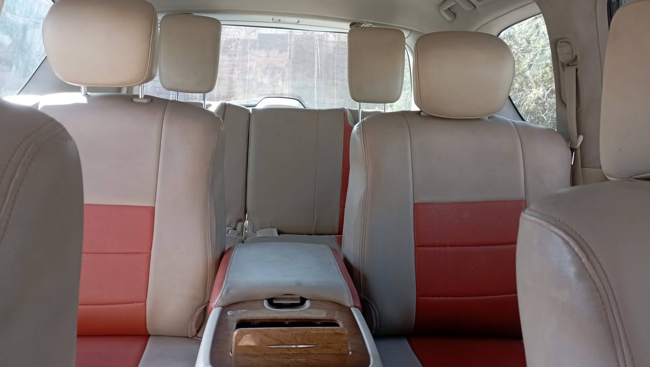 السلام عليكم
انفنتي qx56 
موديل 2013 رقم بغداد السيارة مكفولة كفالة عامة ماعدا الدعامية فقط  كشن خزن كشن تدفئة حساس امامي خلفي فتحة سقف 
كشن وسطي vip كشف خلفي كهربائي 
گير محرك مكفول السعر 160$  وبيها مجال للشراي 
مكان السيارة بابل 
التواصل اتصال او واتساب ***********
