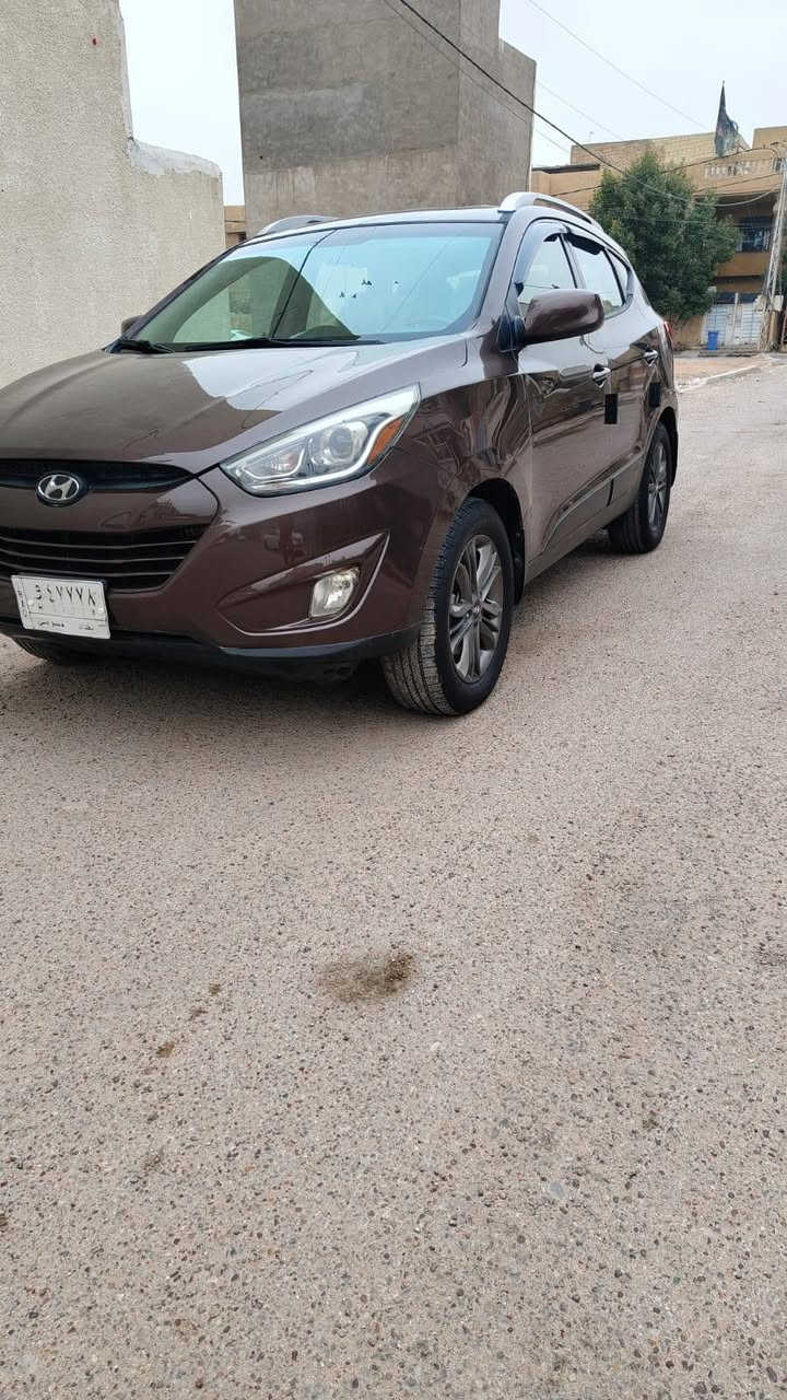 توسان امريكي موديل 2014 مكينه 2400 GDi فور ويل تبريد قطعتين كشنات جلد كهرباء تدفئه بلكشن كير ومحرك مكفول حداديه جديده باتري جديد تخم تاير جديد حادثه موضح بلصور فقط ربع من البنيد من فوك السياره انصبغت الصفحه لان بيه جراد لجماليه فقط كماموضح بلصور قبل وبعد
السعر( 128 $) وبيه مجال بسيط العنوان البياع الرساله الثانيه الاتصال على هذا الرقم***********
