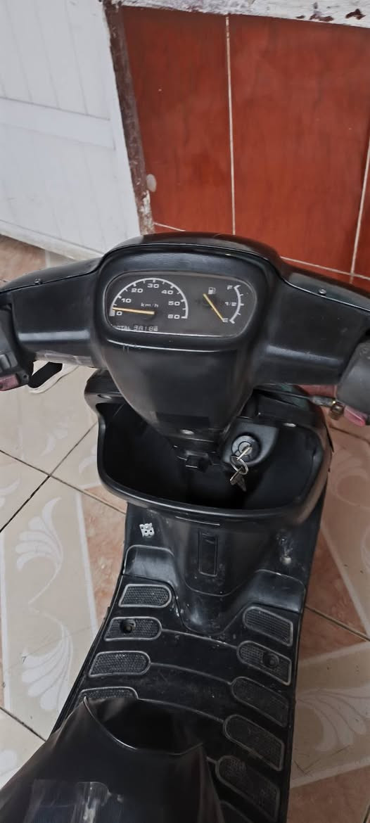 سلام عليكم ماطور ياماها پوتين محرك كبس كهربيات كامل شغال كيج سورعه اشايير كامل شغال نفس بلادي سعر 230 الف ***********
