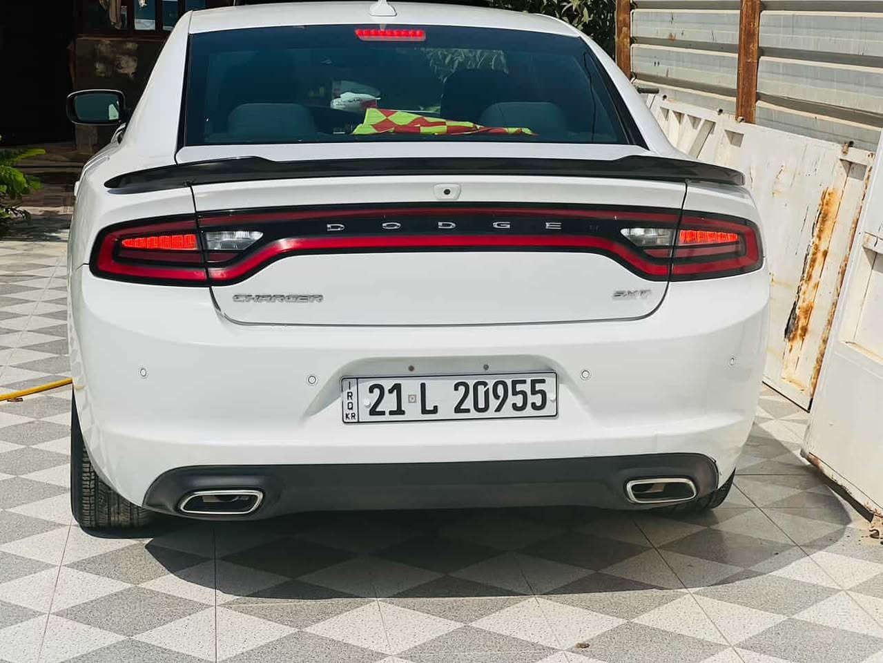 اللهم صل على محمد وال محمد
السلام عليكم 
للبيع فقط 
دوج جارجر موديل 2018 اصل 
السياره وارد كندي  
السياره فول مواصفات 
شاشه كبيره 
فتحه سقف
حساس خلفي 
رادار جانبي
كشنات خلفيه تدفئه تبريد
تشغيل عن بعد 
كاميرا بل بگ 
سياره جديده ماشيه 80mi 
حداديه كير مكينه كفاله 
 علماً:السياره بيها بارد بل جاملغ الامامي بل ربع الجوه يم الدوسه 
المكان/ الديوانيه
السعر 245 وبيها مجال للشراي 
للاتصال ***********
