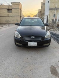 اكسنت موديل 2007 رقم بغداد السيارة بسمي مكينه 1600 مكينه ما مفتوحه كير...