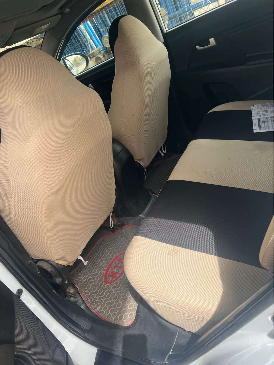 ااسبوورتج 2014 خليجي سياره كفاله عامه
بيها فقط باررد بالجاملغ والبنيد 
مكينه 2400 دوش
بانوراما تحكم
حساسات خلفيه سياررره بأسمي سنويه  رقم اربيل سياره جديده وجاهزه من كلشي السعرر ١٢٥  وبيه مجااال *********** Colombo, Sri Lanka
