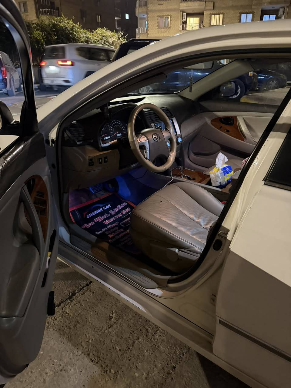 السلام عليكم كامري 2009 خليجي المرغوب لون ابيض بغداد بأسمي 

المواصفات :
شاشة اندرويد كبيرة
لايت زنون عالي ناصي
كشنات جلد بلادي 
كامرة خلفية بلادي
تبريد قطعتين 
تحكم استيرن 
تخم تاير جديد 
كير تويوتا جديد 
محرك جديد 2400 تراي لبصرة 
السيارة داخلة بوليش كامل يم NVN

شرط السيارة جديدة ومابيها اي نقص فقط طخات بسيطة ومصلحة تحويل ثاني يوم متواجد اتصال او واتس اب
بيع او مراوس حسب القناعة
السعر 110 ورقة بيها مجال قليل

***********
