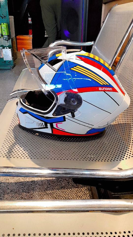 سعر ٤٠ . مكاني الدوره .


**إذا كنت صاحب هذا الإعلان وتريد حذفه لأي سبب، رجاءا أرسل رسالة إلى الدعم الفني**