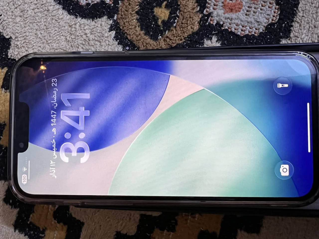 السلام عليكم 13 برو ماكس 256بطاريه82 الجهاز على وضع الشركه ما ملعوب بي ولا داخل صيانه بحياته مكفول كفاله عامه جهاز شخصي مكاني بغداد ***********
