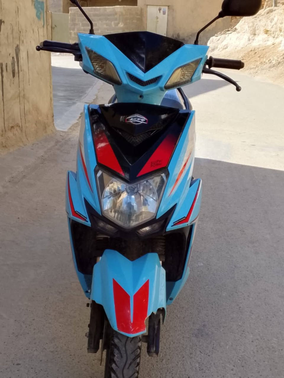 ماطور شحن للبيع موديل 2025  السعر 500 وبي مجال بطاريات جديد على الفحص والاستفسار على هذا الرقمم
***********
