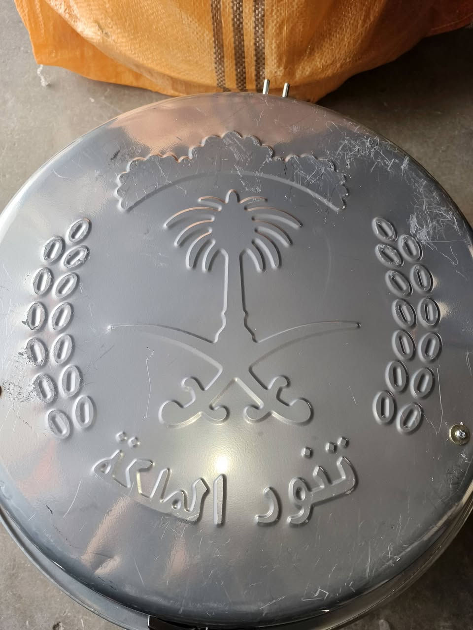 السلام عليكم 
💥💥💥💥💥💥عرض خاص💥💥💥💥💥💥
تنور كهربائي درجة اولى دبل هيتر مثل ما موضح بل صورة ✅
هيترات ثنين فوك وهيترات ثنين جوة ✅
مع كيبل وبلك وتوصيلات حرارية وسيراميك ✅
بسعر ((((((32الف))))))))
يتوفر توصيل لمجمع بسماية ✅
العنوان بسماية الشارع العام مقابيل حلويات برهومي ✅


**إذا كنت صاحب هذا الإعلان وتريد حذفه لأي سبب، رجاءا أرسل رسالة إلى الدعم الفني**