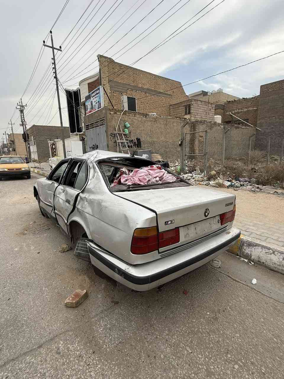 ‏سلام عليكم بي للبيع موديل 94 أبيعه على حادثة.      ***********
