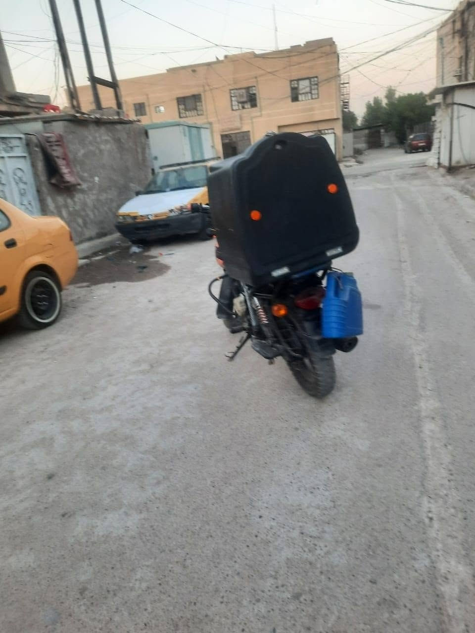 السلام عليكم دراجه بوكسر جبلي مديل (2022 ) أوراق صوليه شرط ترقيم السعر (1150) مليون ميه خمسين
بيه مجال حك جيه مكاني بغداد زعفرانيه ملاحضه صندوك والمبثري مو وياه دراجة رقمي (*********** ) بي واتساب
