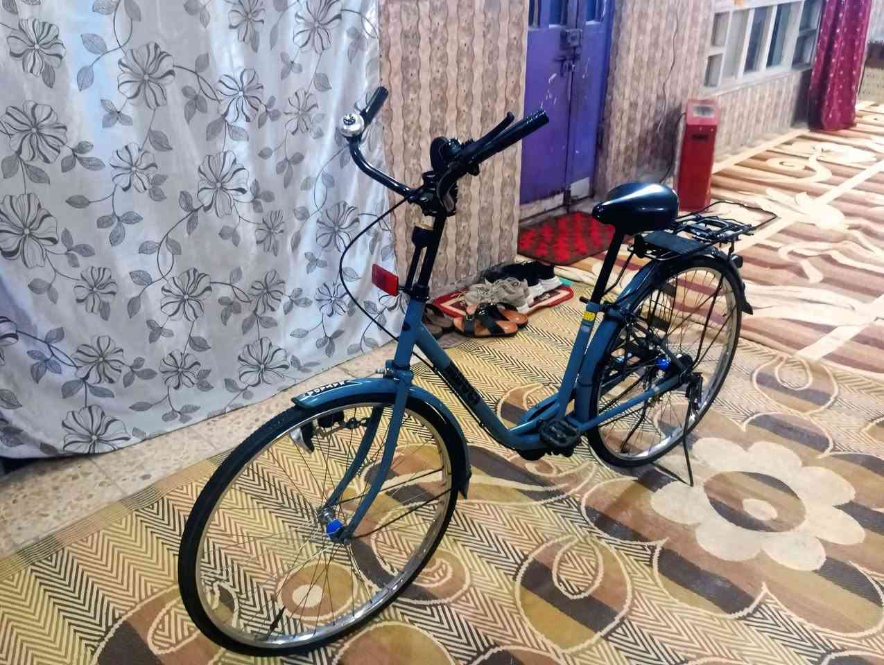 باسكل بناتي حجم 26 ياباني لونه نفطي
سعر الباسكل 130 الف وبي مجال للشراي 
او مراوس ابيسكل جبلي نضيف مكاني ميسان قلعه صالح... 🖤🌿


**إذا كنت صاحب هذا الإعلان وتريد حذفه لأي سبب، رجاءا أرسل رسالة إلى الدعم الفني**