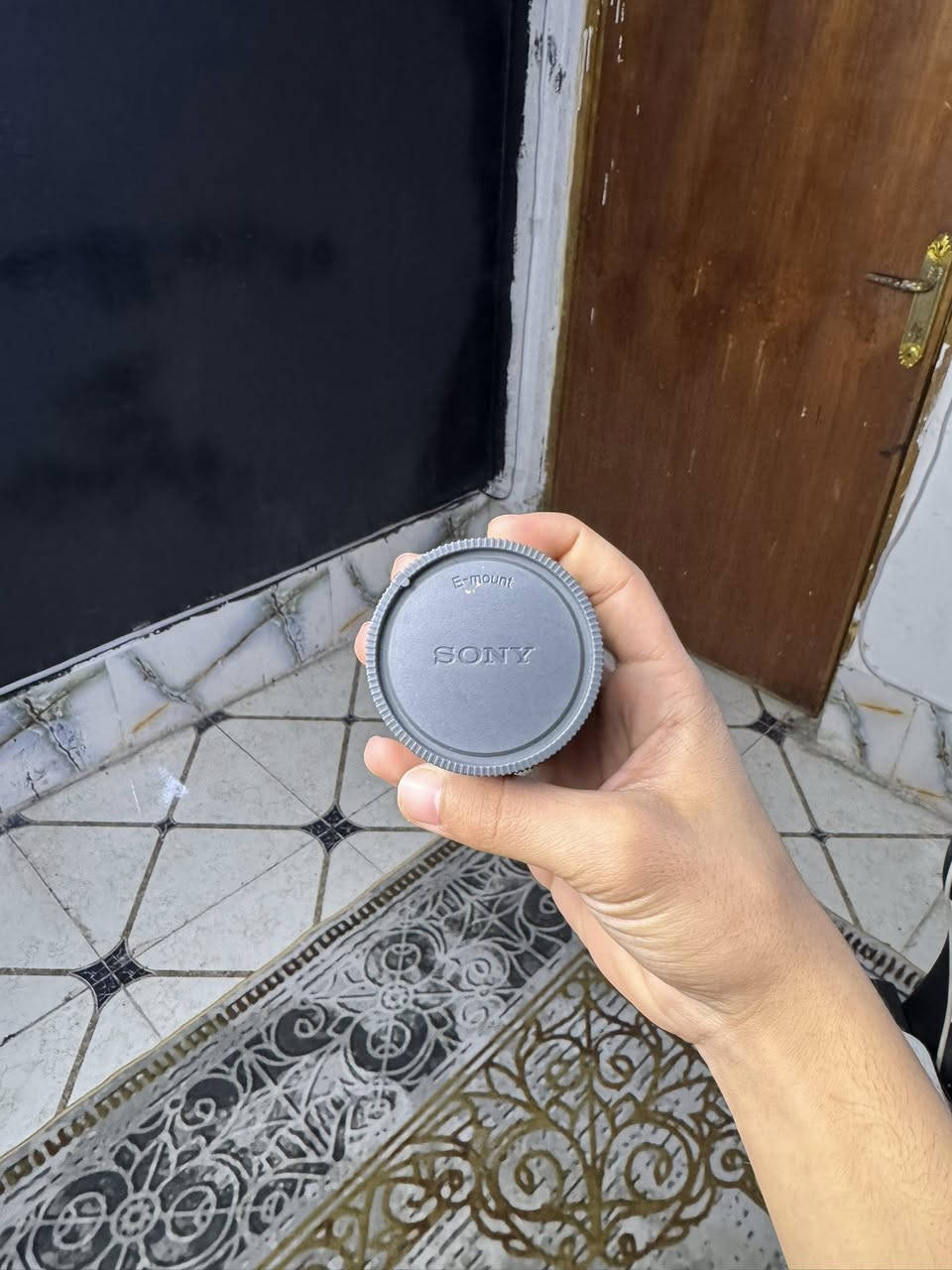 ⸻
⸻

كامره سوني ZV-E10 مارك 2 
مع عدستين وياها عدسه Sony FE 50mm f/1.8

وعدسه Sony FE 28–60mm f/4.5–5.6
السعر 1300 وبيها مجال مال مستعجل 
مكاني ميسان قضاء قلعه صالح 
وهذا رقمي ***********
