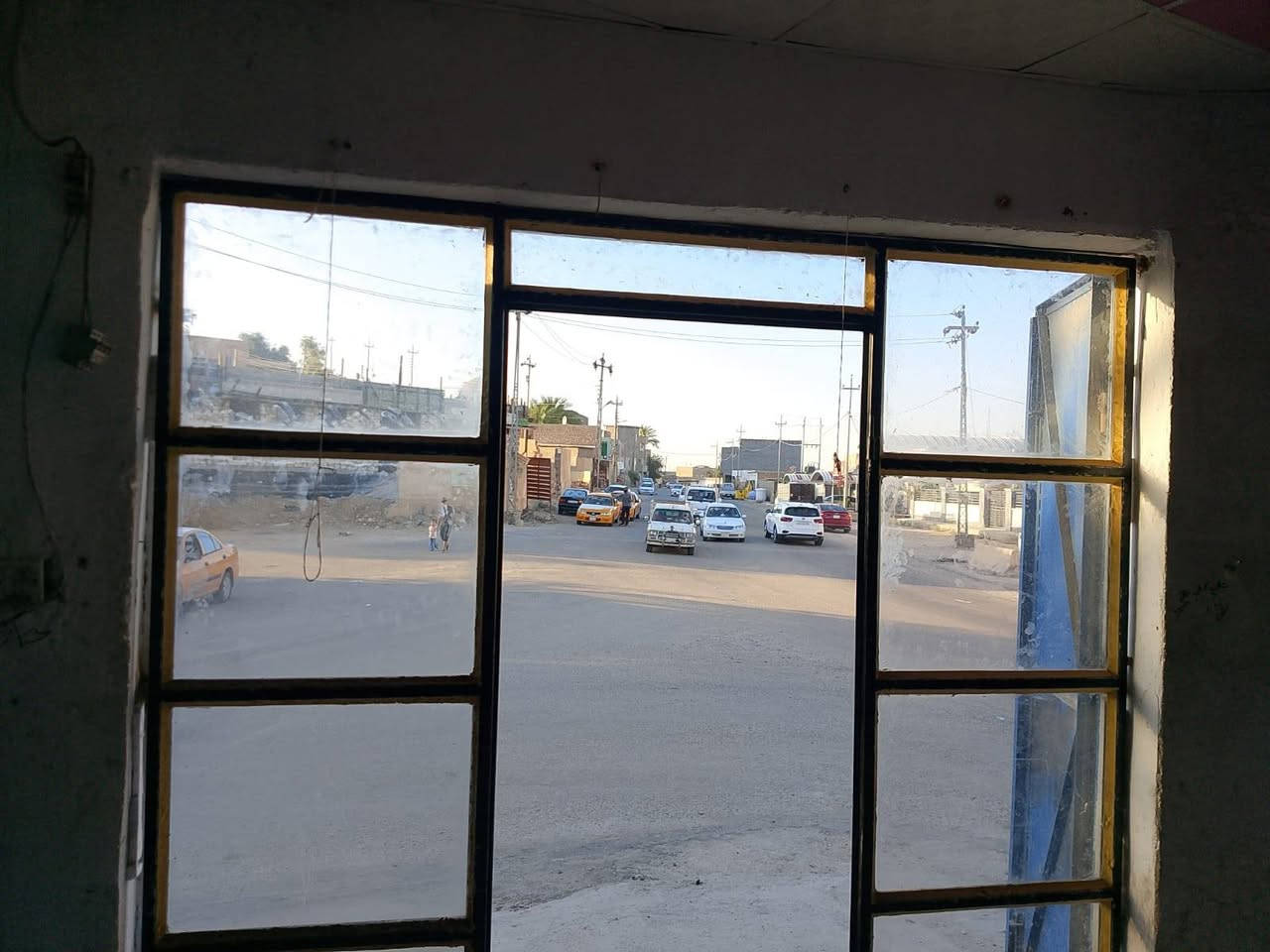 محل للبيع في حقلانيه قرب كراج القديم
 بدايه الدخول إلى وادي البحياه
كما موضح في الصور
مساحه ٣٤ م طابوو شرط تحويل
السعر 25 مليون وبي مجال
الاستفسار التواصل على الصفحه او الرقم
***********
