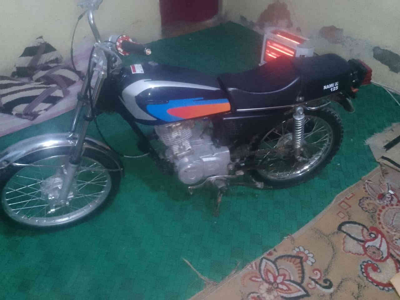 من رخصت الادمن دراجه إيراني مكفوله بدون أوراق سعر ٥٠٠ وبيها مجال قلعه صالح رقم الولد ***********
