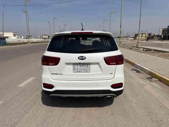 السلام عليكم 
سورينتو خليجي 2019  شكل 2020
رقم بغداد باسمي 
ماشية 114
6سلندر دوش
بصمة عدد 2
4 انظمه قيادة
شحن لا سلكي 
كامرة دوارة
كشنات كهرباء
حساسات امامي وخلفي
لايت عدسة زنون
لد ضباب
تحكم ستيرن
بردات خلفية
تبريد منفصل 
3قطع تبريد ثلج
7راكب
السعر 265 وبيها مجال قليل جدا
تحويل نفس اليوم للإتصال 
للتواصل خاص او الاتصال على
***********
العنوان بغداد الشعب بغداد
