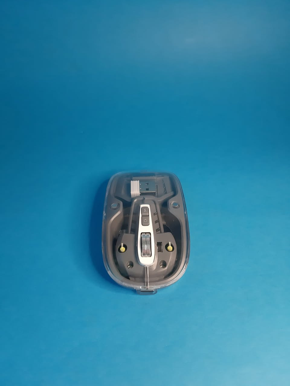 السلام عليكم 
متوفر ماوس ب متعدد نوعيات 
(usb dongle) يوس بي -(Bluetooth) بلوتوث - (wire less )واير ليس
شحن  و بطاريه
لون:ابيض-شفاف- اسود-وردي-بني-احمر-اخضر
جمله و مفرد 
13$:السعر مفرد
7$:السعر جمله
 ***********  :1واتساب رقم 
***********   :2واتساب رقم 
توصيل لجميع محافضات العراق مجانا 
للطلب راسلني خاص
