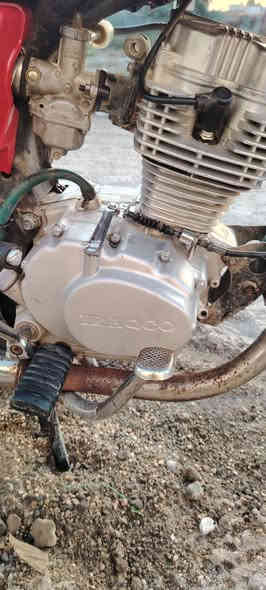 سلام عليكم دراجه اربعه كير كلك  للبيع مديل 19ما مفتوحه نضافه فول شغاله
تانكي جديد صفاحيات جديد ويل موضح با الصوره ما بيها اي نقص ترايك ل البصره 300وبيها مجال قليل مكاني طويريج ***********
