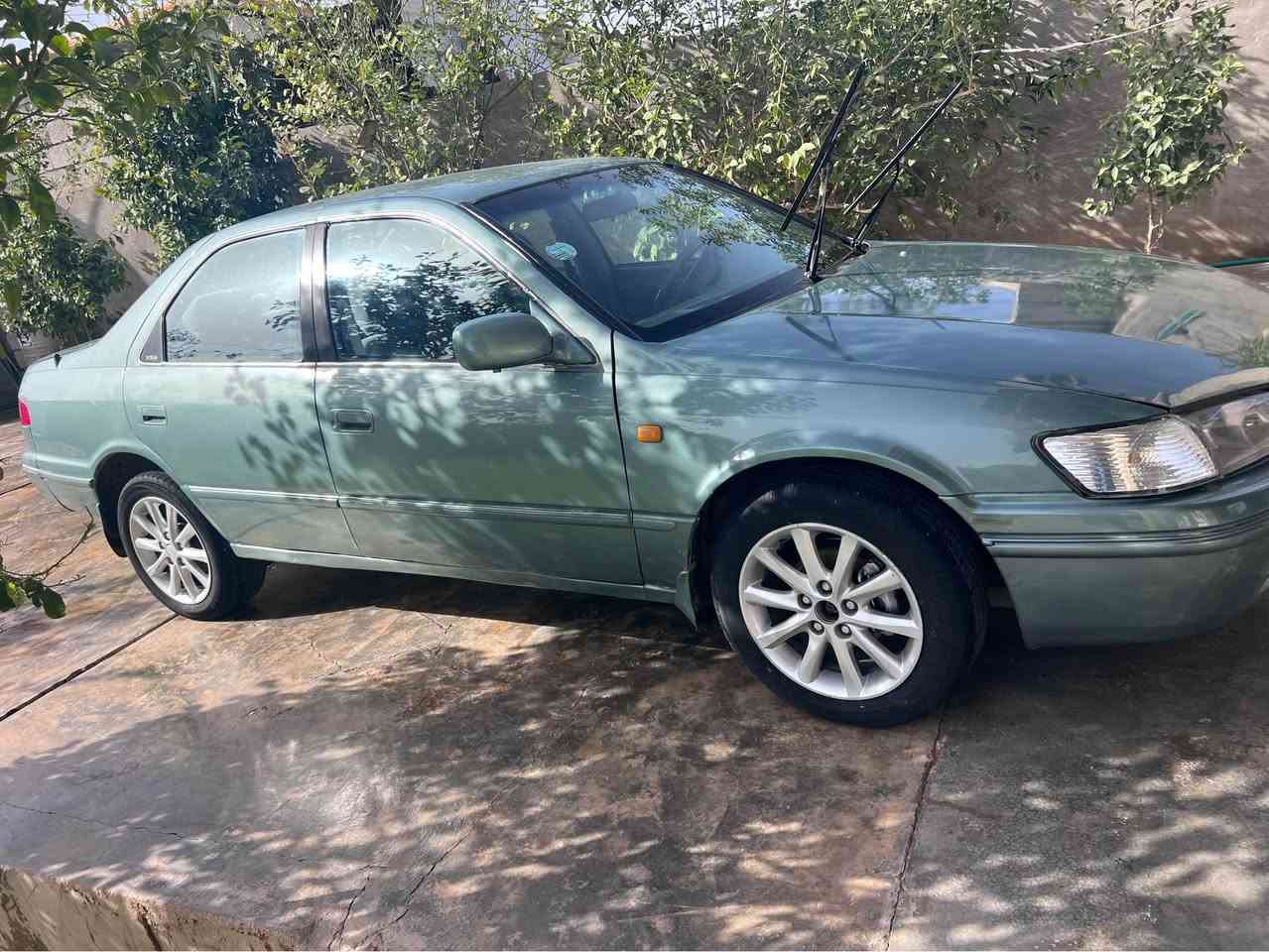 السلام عليكم

كامري للبيع

رقم سليمانيه دولي بسمي 

موديل 2001

وارد خليجي 

محرك كير كفاله 

تخم تاير جديد 

ارضيه جلد 

لايت زنون 

سياره جاهزه مابيه اي نقص 

صبغ عام 

السعر 73 وبيه مجال 

‭٠٧٨٢ ٣٨٩ ٢٩٧٦‬

*********** واتساب سامراء, صلاح الدين
