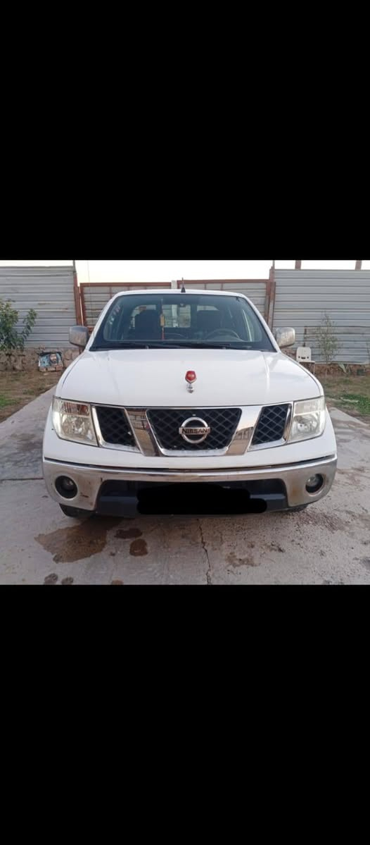 سلام عليكم،،،، بيكم نيفارة،،،، موديل2008رقم بغداد،،،، مكينه بلادي مكينه كير اكسن شاصي حداديه تخم تاير مكفولات،،،، كهربايات كله شغاله،،،، سيارة مكفوله من ضربه وكص وصبغ،،،، رقم الهاتف *********** مكاني بغداد
