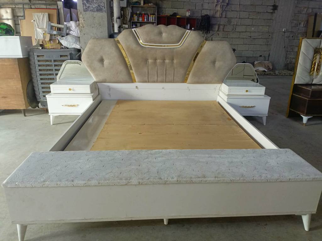 غرفه نوم تركي نظيفه لبيع سعر 550 شاري يخابر رقم *********** كركوك, العراق
