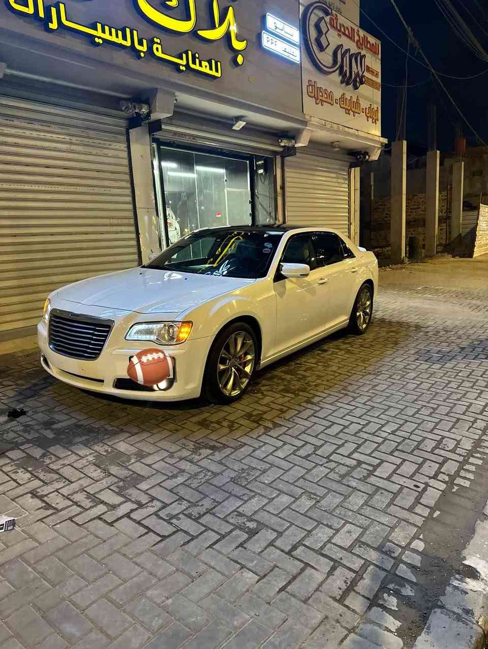 سيارة ادوات 2014كفالة من الكص والحادث 5700مواصفات بلاتين يوم اعلى فئة بلاوباما ماشية 130حقيقي ***********
