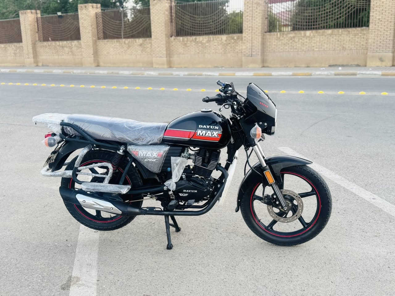 دايوان ماكس 22 طالعه ب 23 رقم وسنوية مكفولة من كلشي للاستفسار الاتصال ع الرقم ***********
