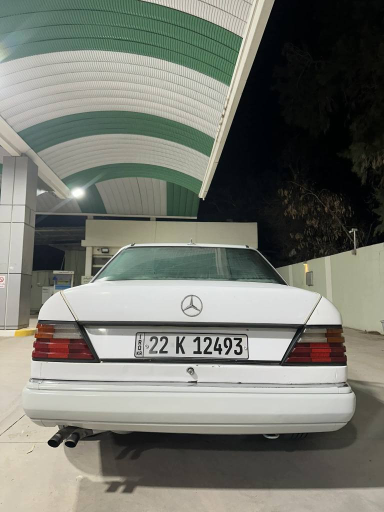 سلام علیکم ئەم مارسیدس بو فروشتن رقم هەولیر رقم وسنەوی تازیە تاکو 2030 بە شەرتی وکالە وتحویل  گیرومکینەی vvt  بە شەرت 100 فیتر  تبرید وتتفیە بە شەرت  هەمو کرئبایتی گیانی ئیش دکات  ویل وتای لوک لە سەر باتری تازە  شتیکی زور  جوانە ماشاللە داویت  نزخی 58 ومجال بو زانیاری زیاتر *********** كالار, السليمانية
