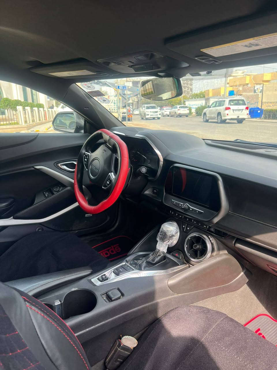 کاماڕۆ 2017                  ***********
دوو پارچە پەمپ 
۱ پارچە تەعدیل 
بێ ناو بێ ئێڕباگ 
م / V4 T  کەپس 
ڕەقەم و سەنەوی نوێیە 
ڕۆیشتن ۱۲۰ کم 
مواسفات LT1 

نرخ 122 $ أربيل, العراق
