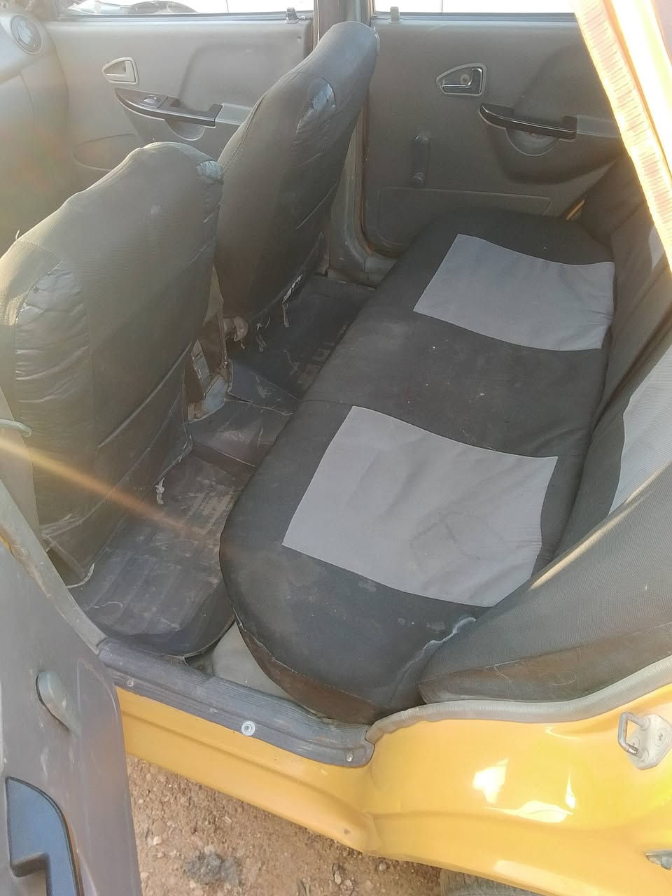 سايبه البيع موديل 12 بلاديه شواصي بلاديه كير ومحرك نضيفات تبريد ما يشتغل سنويه 28 خط وبحث جدد سعره 26 وبيه مجال قليل حك جيه بصيطه هاذه رقمي ***********
