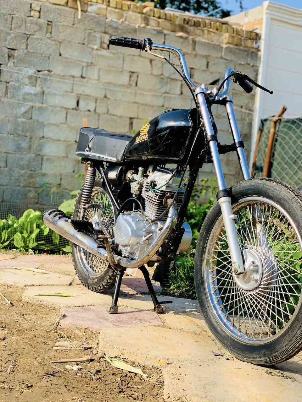 البيع نامه كلك 24 ما بيها نقص دراجه حلوه ونضيفه سعر 400 وهاذا رقمي ***********
