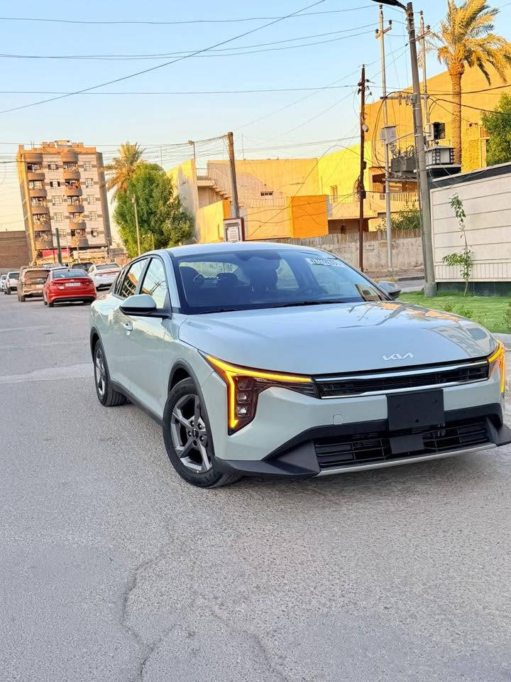 السلام عليكم كيا K4 وارد امريكي
مواصفات LX نص فول موديل 2025
بصمه رادارات امامي خلفي جانبي نقط عمياء تشغيل عن بعد قياده ذاتيه توقف ذاتي هند بريك بصمه تحديد مسار مثبت سرعه رادار تفاعلي شحن لاسلكي اوتو هولد 
السياره بحالة الوكالة مبدل بنيد فقط  واجه بيهه صندوق صبغ كلير من امريكا بدون ايرباك بدون دواخل السيارة جديدة واحلى من الصور 
ماشية 22mi 
مكاني بغداد 
للتواصل ***********
ملاحظة السيارة دخول جديد بدون رقم
