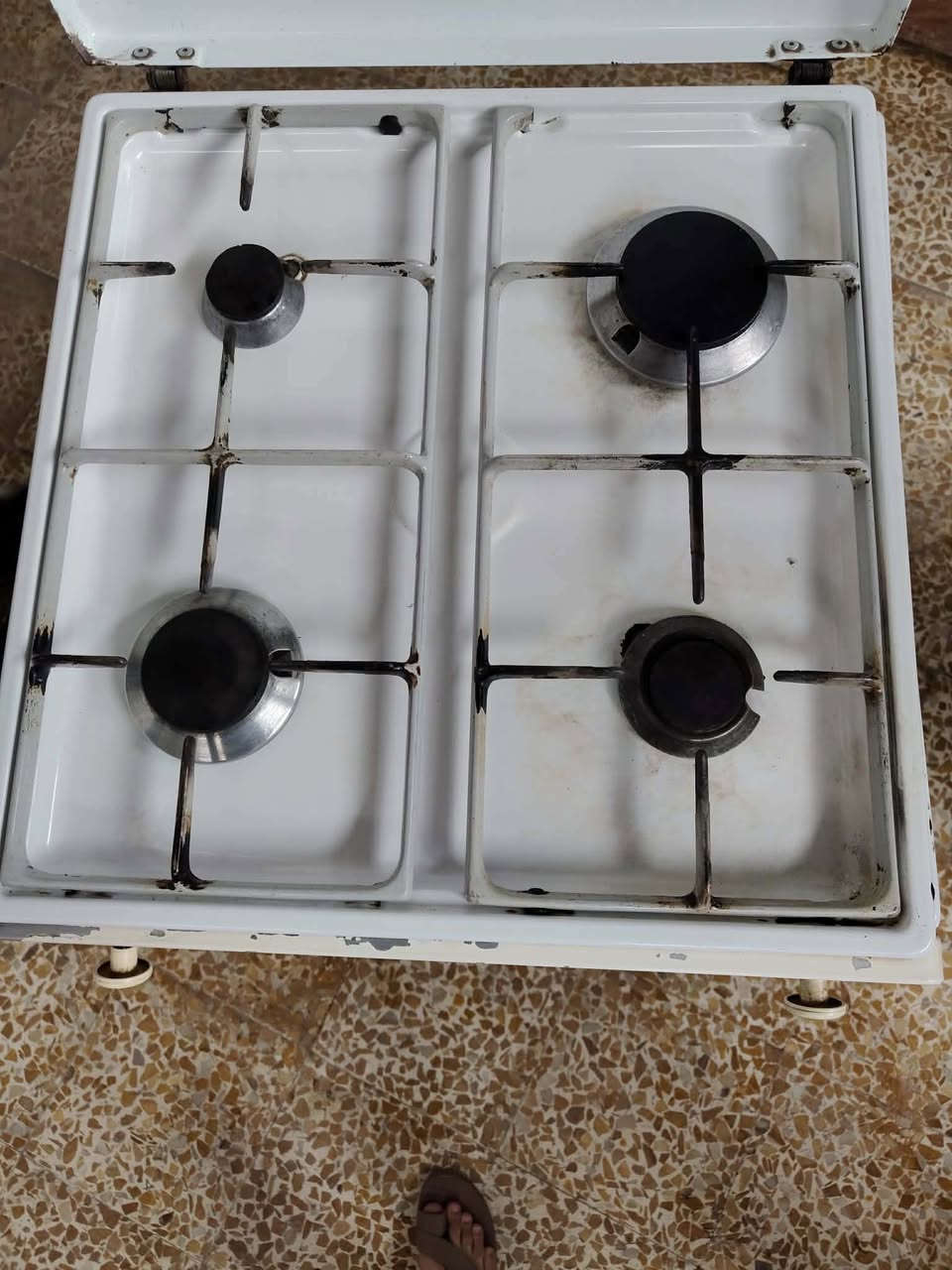 السلام عليكم مكلفه بل نشر 
طباخ نظيف 
بل قدس  
نظيف بس الفرن ميشتغل 
 السعر ٣٠


**إذا كنت صاحب هذا الإعلان وتريد حذفه لأي سبب، رجاءا أرسل رسالة إلى الدعم الفني**