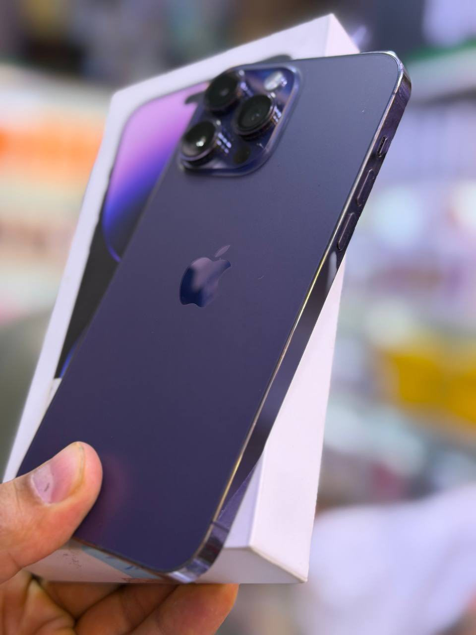 جماعة ال 14 برو ماكس  وفرتلكم اجهزه مستخدمه
نسخة الشرق الاوسط تك خط
نسخة الدبل خط 
نسخة الشريحة الإلكترونية e sim

ذاكرة 256

كامل الملحقات 

لمعرفة السعر الاتصال
***********    ☎️ واتساب
