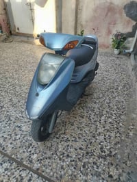 دراجه بريز كلها بلاديه الدراجه. وكلها شغاله ماكو نقص السعر 600  المكان...