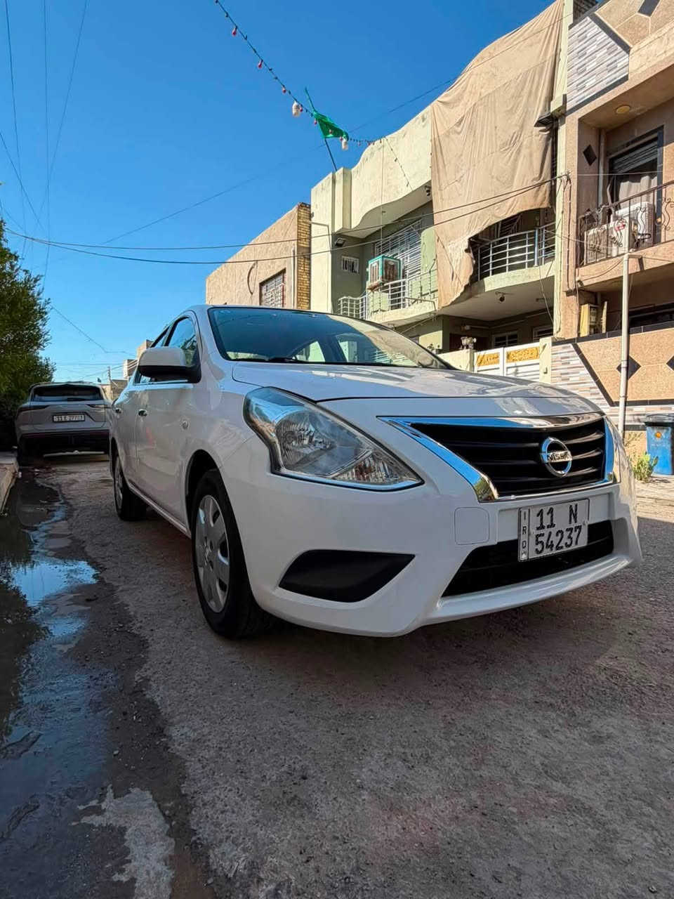السلام عليكم نيسان سني 2021 هندي سياره كفاله عامه لا ضربه ولا صبغ ولا بارد عله وضع الشركه ماشيه 34 رقم بغداد بسمي مكانها بغداد الكرخ ***********
