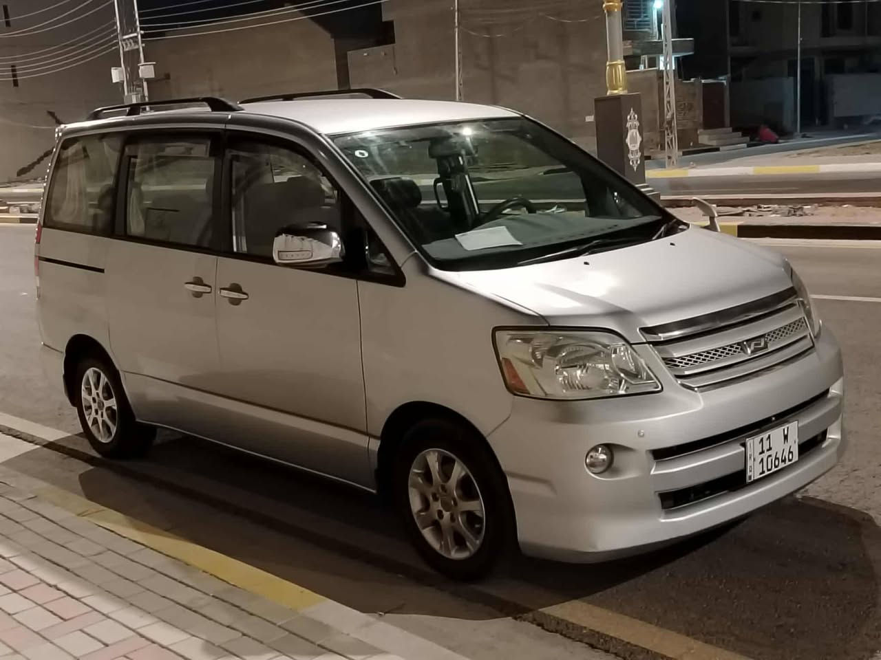 سلام عليكم نوها أصل 2005 تحويل  سيارة مكفوله كفاله عامه سياره جاهزه من كلشي بيبان كهرباء سنويه 2029 هزه جديده
شاشه لابتوب داخل جديد بمعنه الكلمه سبعه راكب محرك 2400 مكان السياره كربلاء
الستفسار على الرقم 
***********
سعر 102
