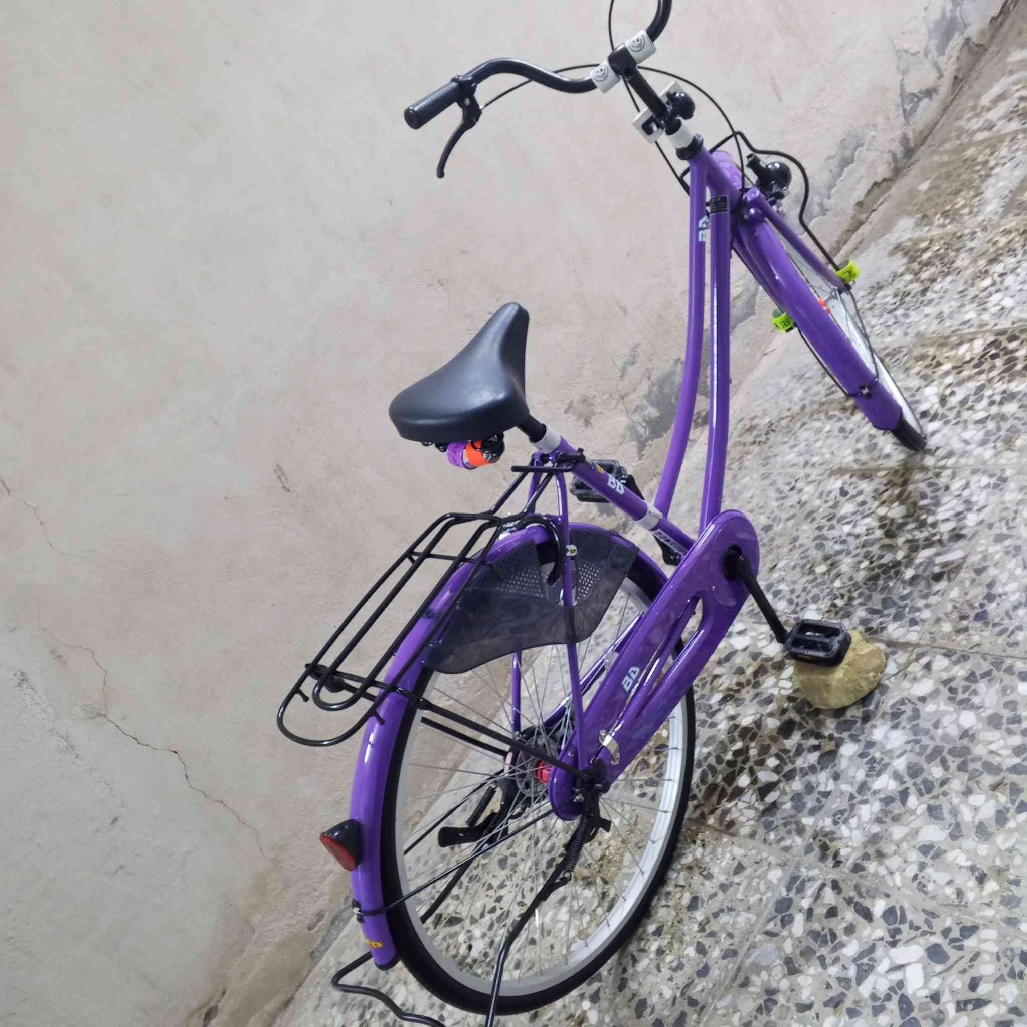 سلام عليكم باسكل للبيع
سعر155 مديل22  مكاني نجف حي ميلاد ***********
