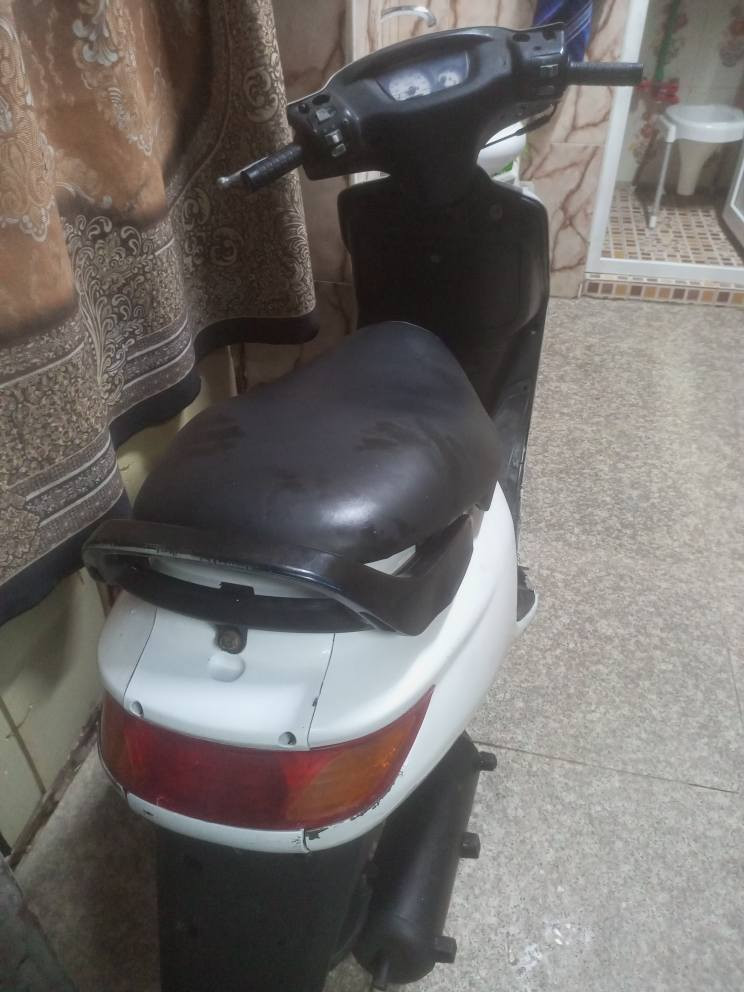 الدراجه كلشي بيه شغال  مامفتوحه 450 وبيه مجال البصرة, العراق


**إذا كنت صاحب هذا الإعلان وتريد حذفه لأي سبب، رجاءا أرسل رسالة إلى الدعم الفني**