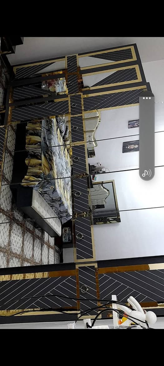 غرفه للبيع جديده
***********
